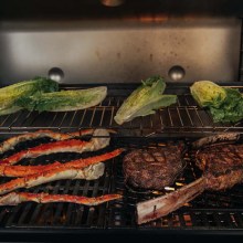 Газовый гриль Weber Genesis E-325s